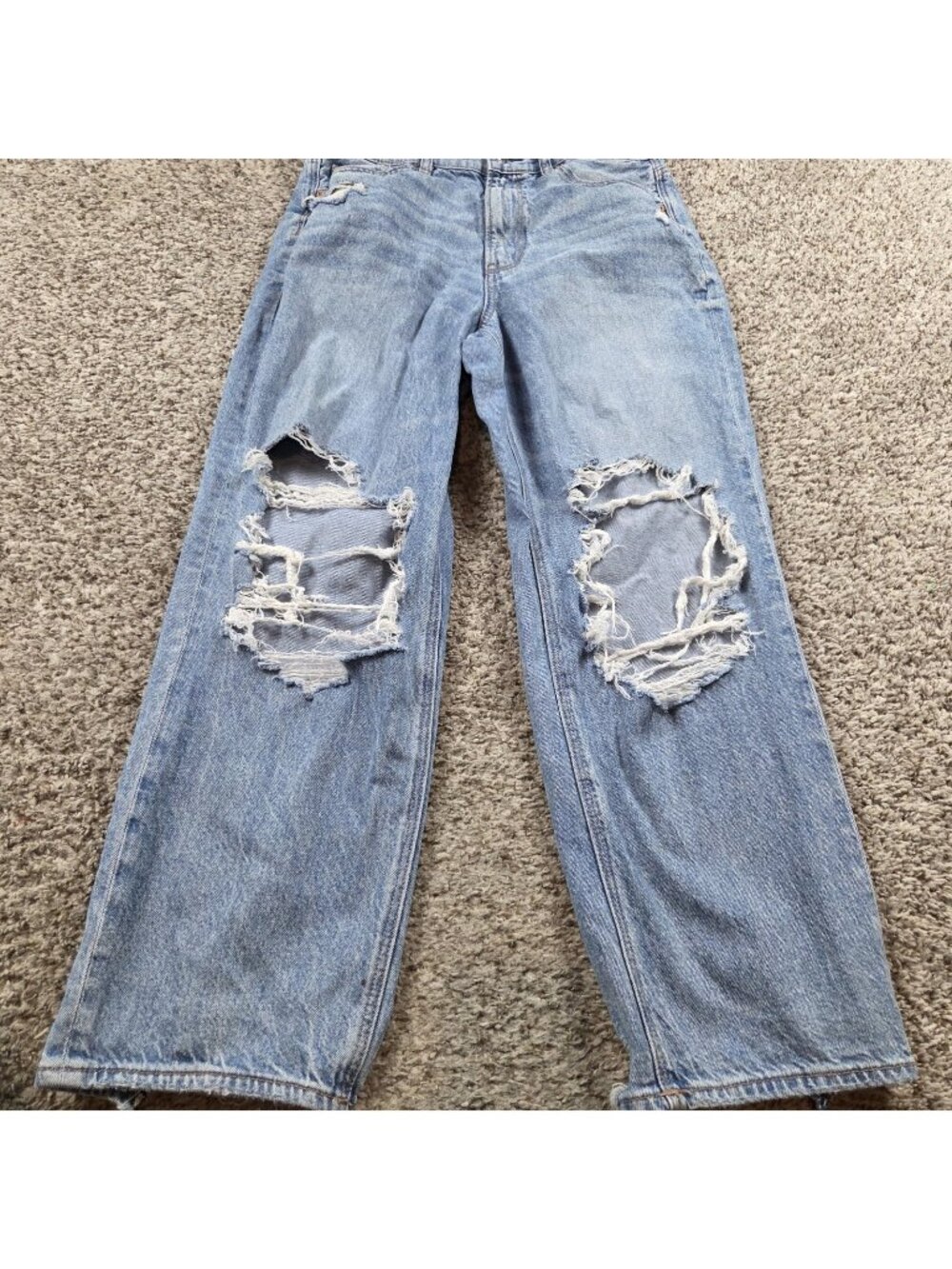 American Eagle Jeans 8 Short HighRise Baggy Straight Light Wash Distressed FLAW